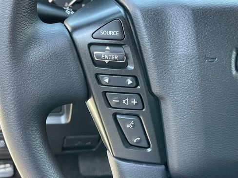 Certified 2023 Nissan Frontier SV AWD/4WD image 14