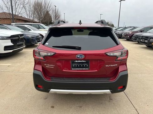 Used 2025 Subaru Outback Limited image 5