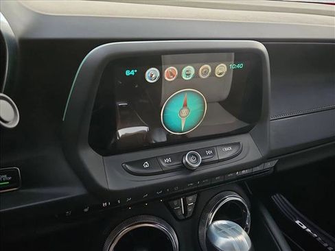 Used 2018 Chevrolet Camaro LT RWD image 13
