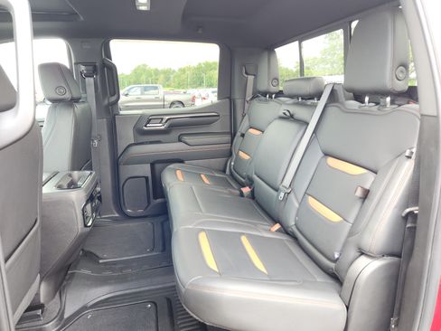Used 2024 GMC Sierra 1500 AT4 AWD/4WD image 11