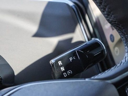 New 2025 Volvo EX30 Plus w/ Protection Package Premier image 18