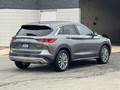 Used 2025 INFINITI QX50 Pure image 4