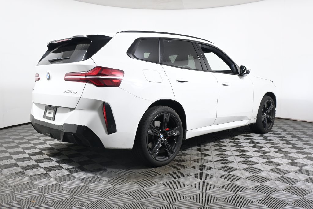Certified 2025 BMW X3 xDrive30i w/ M Sport Package AWD/4WD image 7