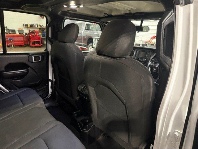 Used 2021 Jeep Wrangler Unlimited Sport AWD/4WD image 23