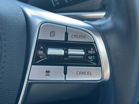 Used 2022 Kia Telluride EX w/ EX Premium Package FWD image 22