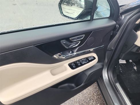 New 2026 Lincoln Corsair Reserve image 12