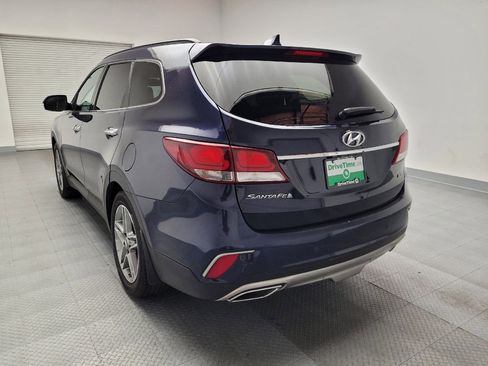 Used 2017 Hyundai Santa Fe SE image 6