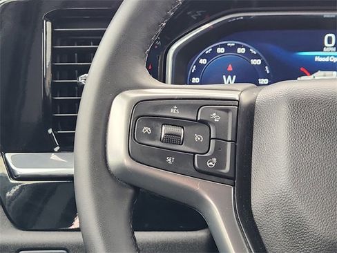 Used 2024 Chevrolet Silverado 1500 LT image 28