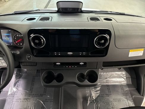 New 2025 Mercedes-Benz Sprinter 3500 image 20