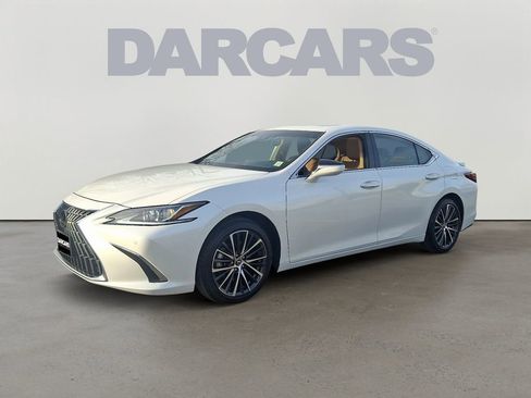 Used 2023 Lexus ES 350 w/ Premium Package image 3