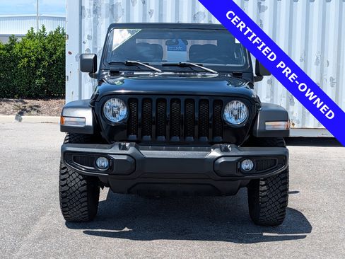 Used 2022 Jeep Wrangler Sport AWD/4WD image 8