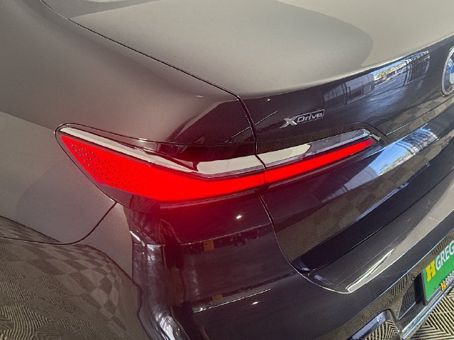 Used 2026 BMW 740i xDrive AWD/4WD image 35