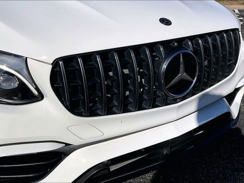 Used 2018 Mercedes-Benz GLC 63 AMG 4MATIC image 33