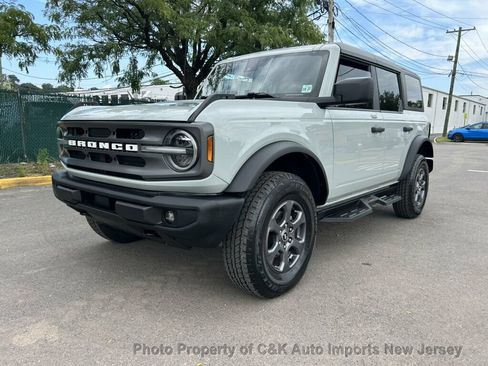Used 2022 Ford Bronco Big Bend AWD/4WD image 1