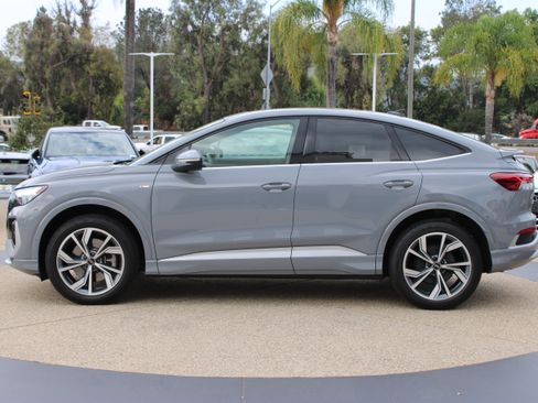 Used 2023 Audi Q4 e-tron Premium Plus w/ Premium Plus AWD/4WD image 2