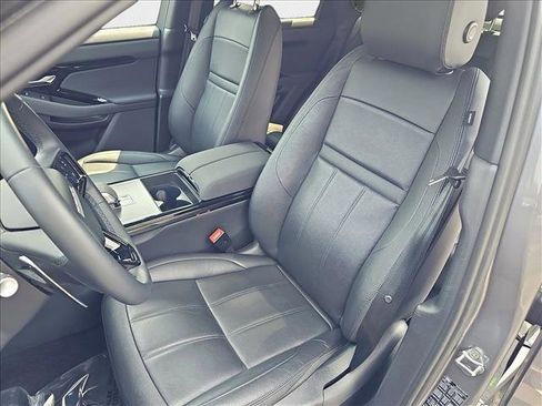 Used 2024 Land Rover Range Rover Evoque Dynamic SE image 15