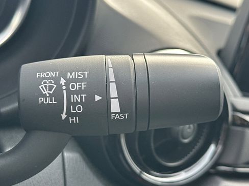 Used 2023 MAZDA MX-5 Miata Sport image 37