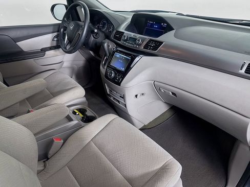 Used 2016 Honda Odyssey SE image 35