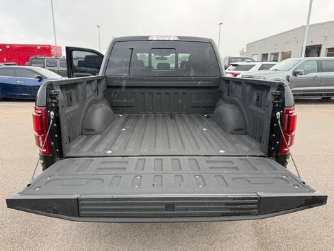 Used 2019 Ford F150 Raptor w/ Equipment Group 802A Luxury AWD/4WD image 19