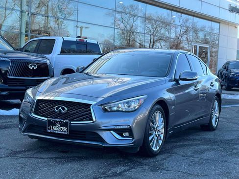 Used 2018 INFINITI Q50 Luxe image 3