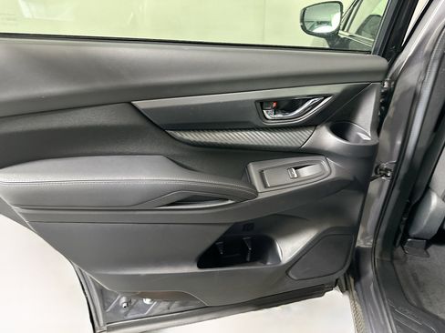 Used 2024 Subaru Ascent Premium w/ Convenience Package image 26