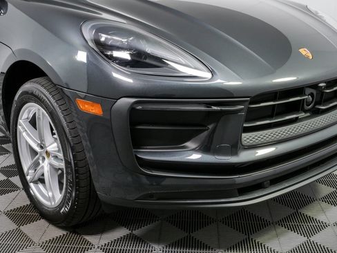 New 2026 Porsche Macan AWD/4WD image 39
