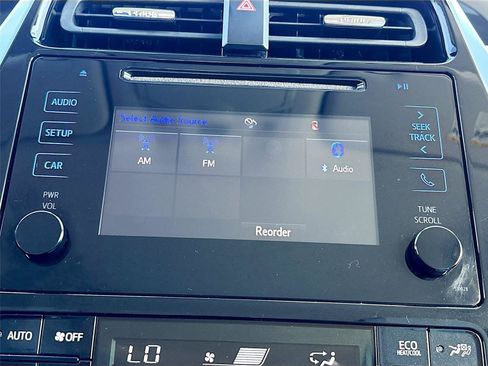 Used 2018 Toyota Prius Two w/ Prius Two Safety Plus Package FWD image 14