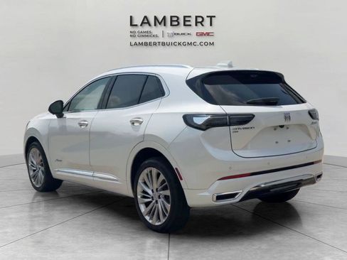 Used 2025 Buick Envision Avenir AWD/4WD image 3