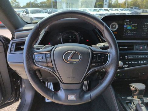 Used 2022 Lexus ES 350 F Sport w/ Accessory Package 2 FWD image 11