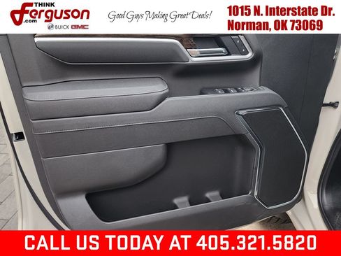 New 2026 GMC Sierra 2500 SLE w/ SLE Value Package; AWD/4WD image 15