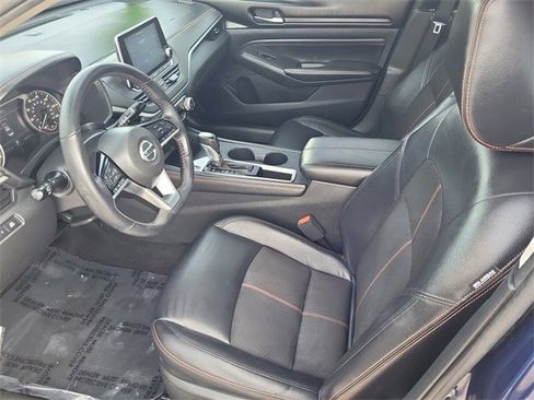 Used 2020 Nissan Altima 2.5 SR w/ Premium Package image 25