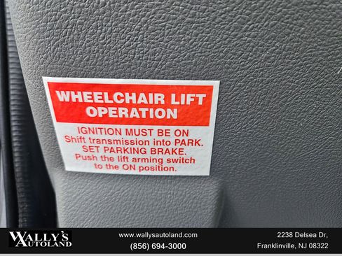 Used 2014 Ford E-250 and Econoline 250 w/ Power Group image 37