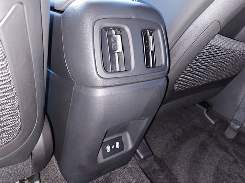 Certified 2025 Hyundai Tucson SEL image 16