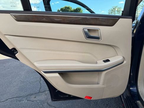 Used 2014 Mercedes-Benz E 350 Sedan image 36