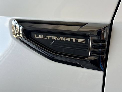 New 2026 GMC Yukon XL Denali Ultimate AWD/4WD image 10