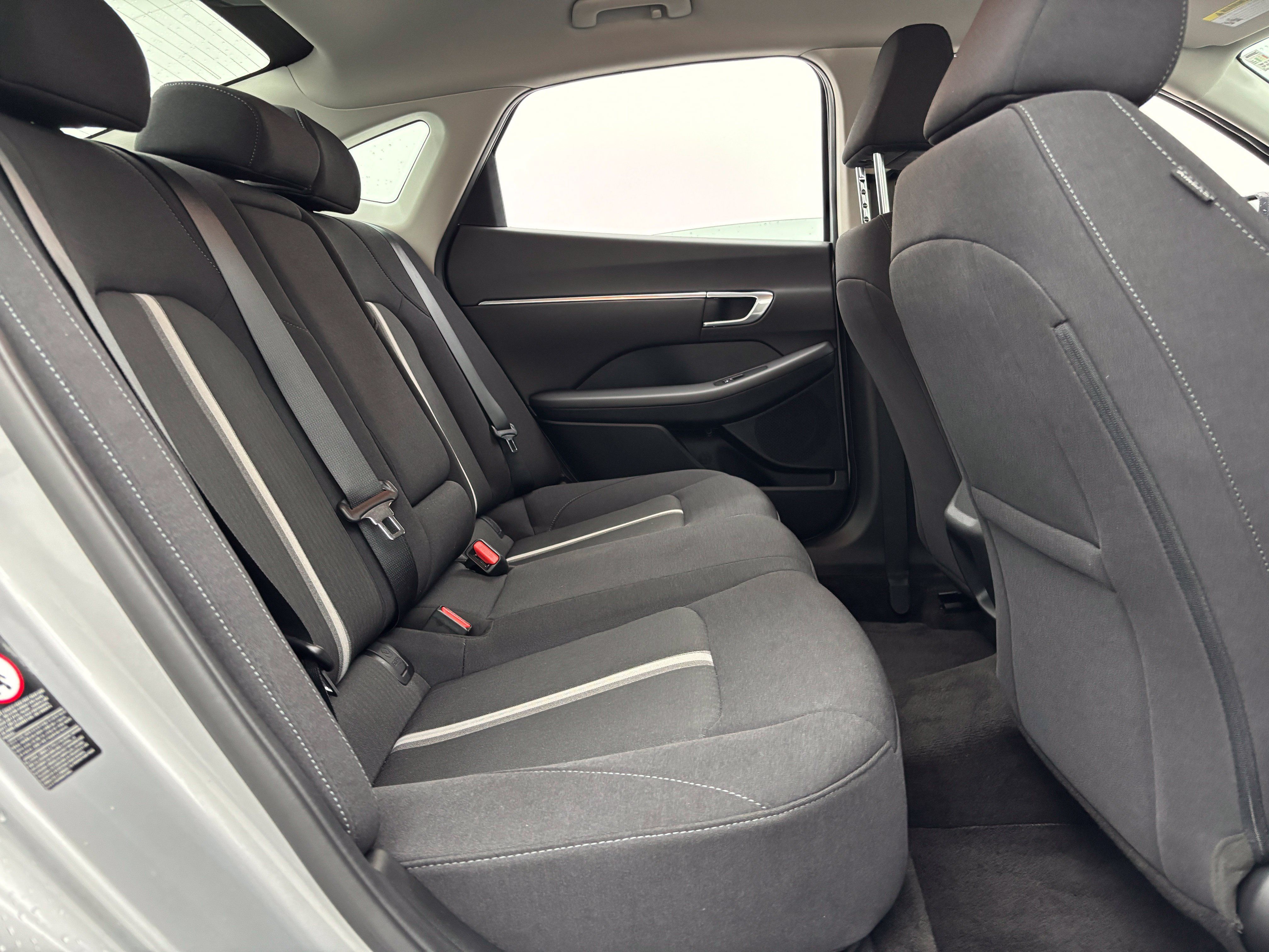 Used 2023 Hyundai Sonata SEL FWD image 35