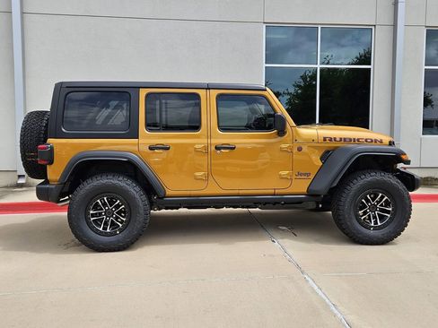 New 2026 Jeep Wrangler Unlimited Rubicon AWD/4WD image 2