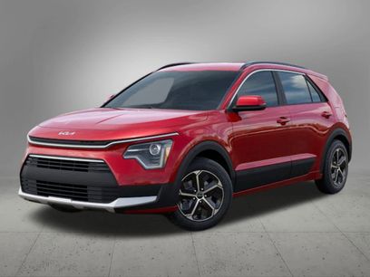 New 2025 Kia Niro LX