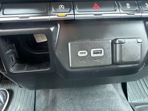 Used 2020 Chevrolet Silverado 1500 LT w/ Trailering Package AWD/4WD image 20