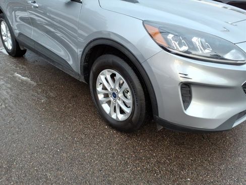 Certified 2022 Ford Escape SE w/ Convenience Package image 5