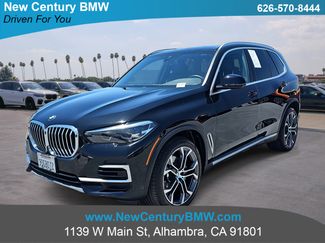 Certified 2022 BMW X5 sDrive40i w/ Parking Assistance Package image 1