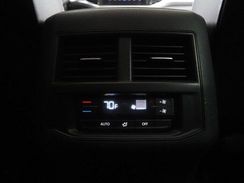 Used 2022 Volkswagen Atlas FWD SE V6 w/ Technology image 20
