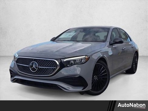 New 2026 Mercedes-Benz E 450 4MATIC Sedan image 1