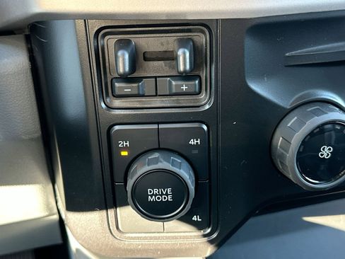 New 2026 Ford F450 XLT w/ 360-Degree Camera Package image 30