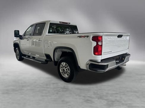 Used 2026 Chevrolet Silverado 2500 LT AWD/4WD image 4