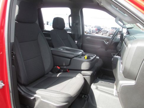 Used 2025 GMC Sierra 2500 SLE w/ SLE Value Package; AWD/4WD image 23
