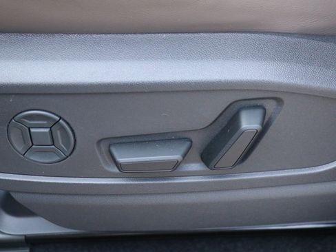 New 2025 Audi Q5 Premium Plus image 15