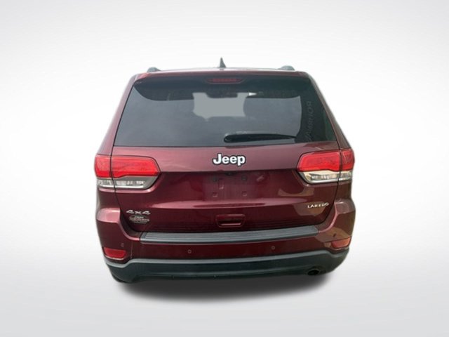 Used 2018 Jeep Grand Cherokee Laredo AWD/4WD image 14