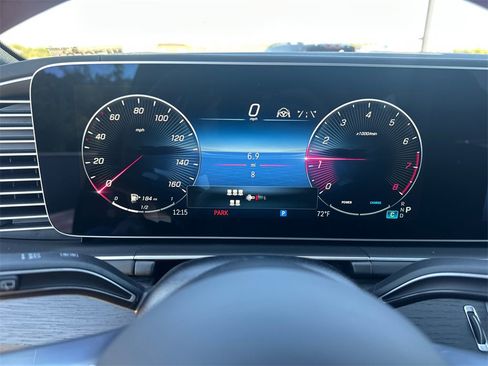 New 2026 Mercedes-Benz GLS 580 4MATIC image 30