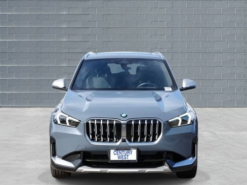 Used 2024 BMW X1 xDrive28i w/ Premium Package image 2